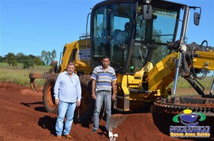 Prefeito Visita obra em escola no assentamento