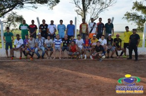 SELEÇÃO DE FUTEBOL É APRESENTADA