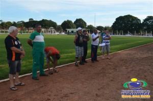 SELEÇÃO DE FUTEBOL É APRESENTADA