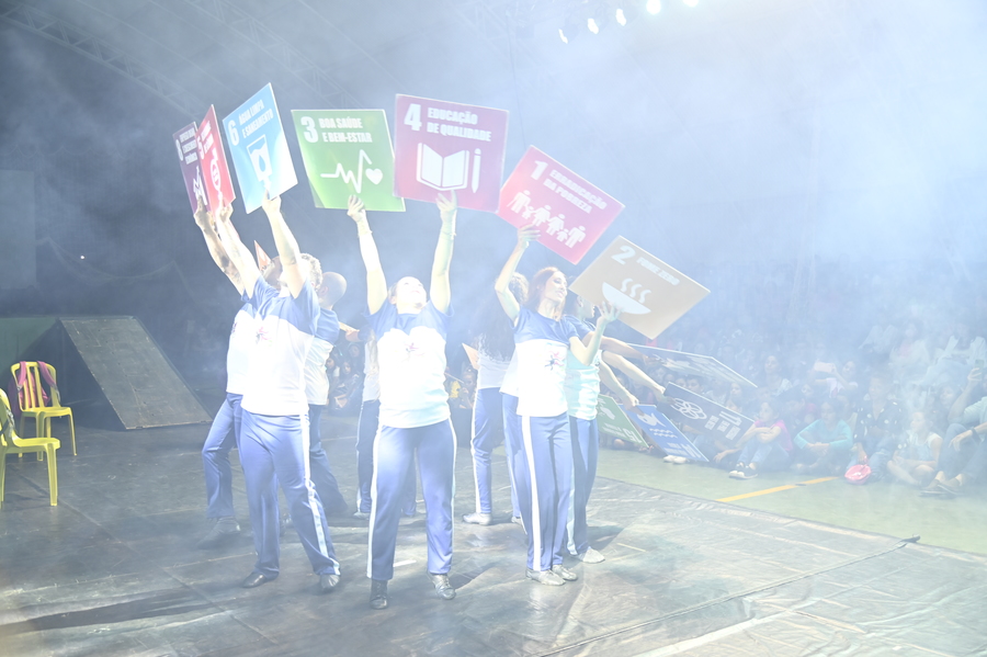Prefeitura de Itaquiraí, Consórcio Conisul e Itaipu Binacional apresentaram teatro sobre a importância da coleta seletiva e preservação ambiental