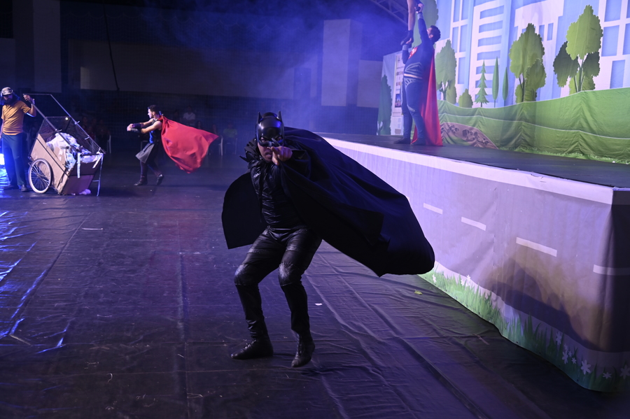 Prefeitura de Itaquiraí, Consórcio Conisul e Itaipu Binacional apresentaram teatro sobre a importância da coleta seletiva e preservação ambiental