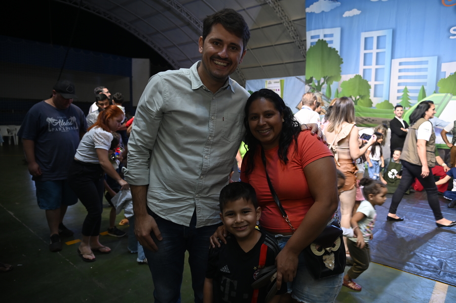 Prefeitura de Itaquiraí, Consórcio Conisul e Itaipu Binacional apresentaram teatro sobre a importância da coleta seletiva e preservação ambiental