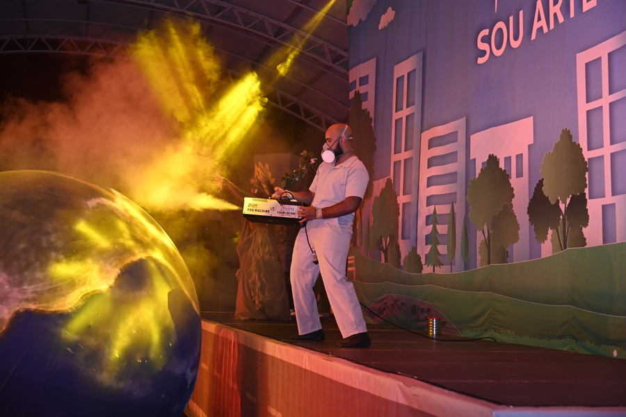 Prefeitura de Itaquiraí, Consórcio Conisul e Itaipu Binacional apresentaram teatro sobre a importância da coleta seletiva e preservação ambiental