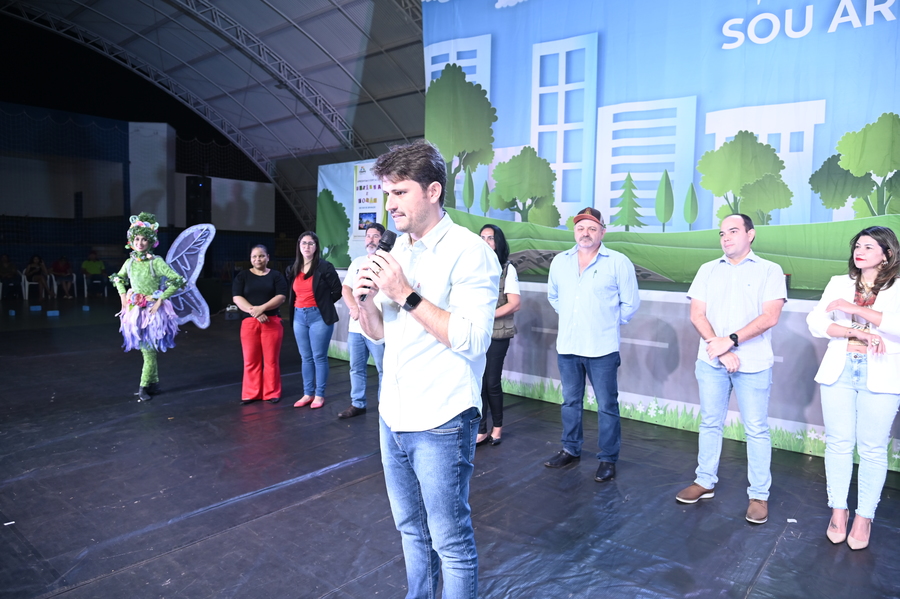 Prefeitura de Itaquiraí, Consórcio Conisul e Itaipu Binacional apresentaram teatro sobre a importância da coleta seletiva e preservação ambiental