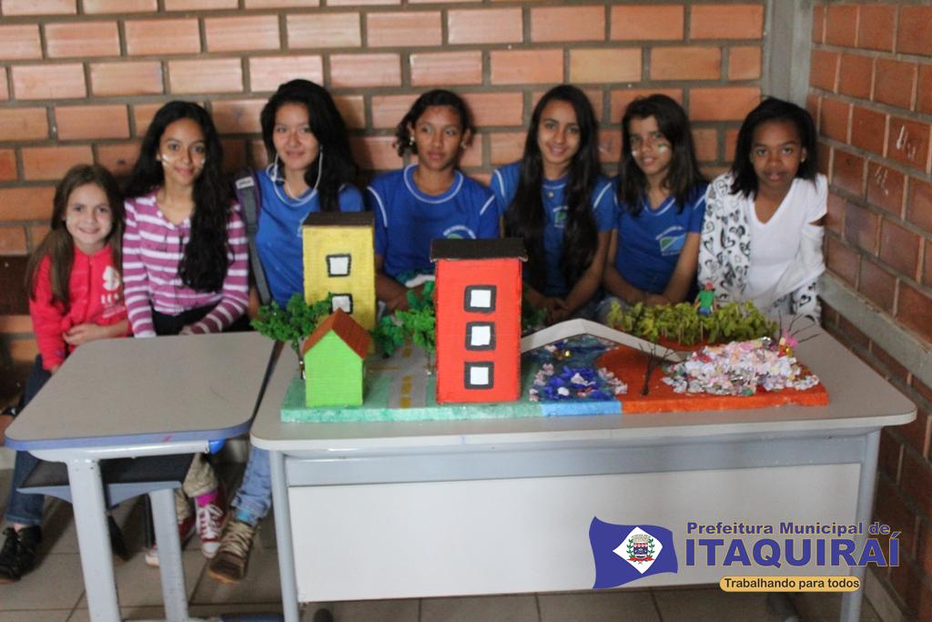 Feira Ambiental repercute positivamente na comunidade estudantil de Itaquiraí