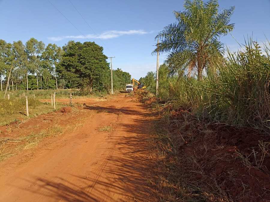 Prefeitura de Itaquiraí avança na manutenção de estradas vicinais e garante mais segurança no trafego rural