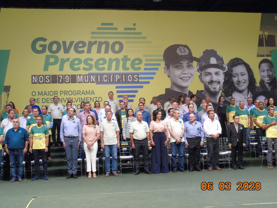 Prefeito Ricardo assina protocolo de investimentos para Itaquiraí durante ato do "Governo Presente"