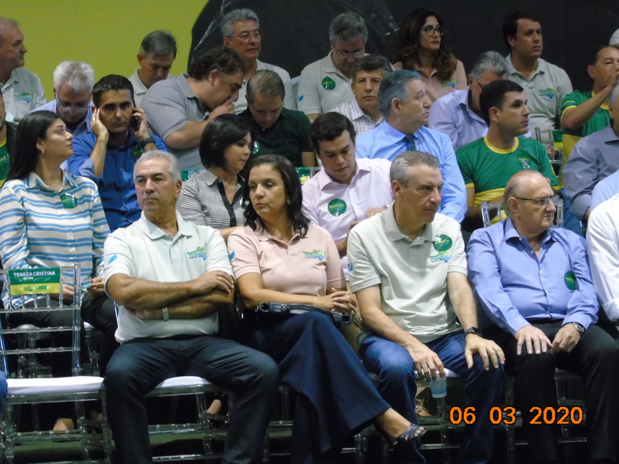 Prefeito Ricardo assina protocolo de investimentos para Itaquiraí durante ato do "Governo Presente"