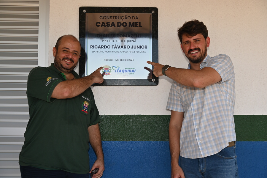 Prefeito Thalles inaugura e entrega a Casa do Mel em Itaquiraí