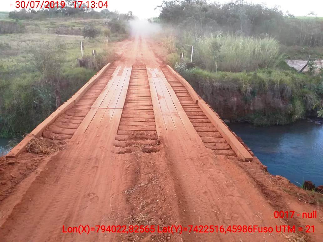 Ricardo Fávaro vistoria pontes e faz projetos na busca recursos para pontes de concreto