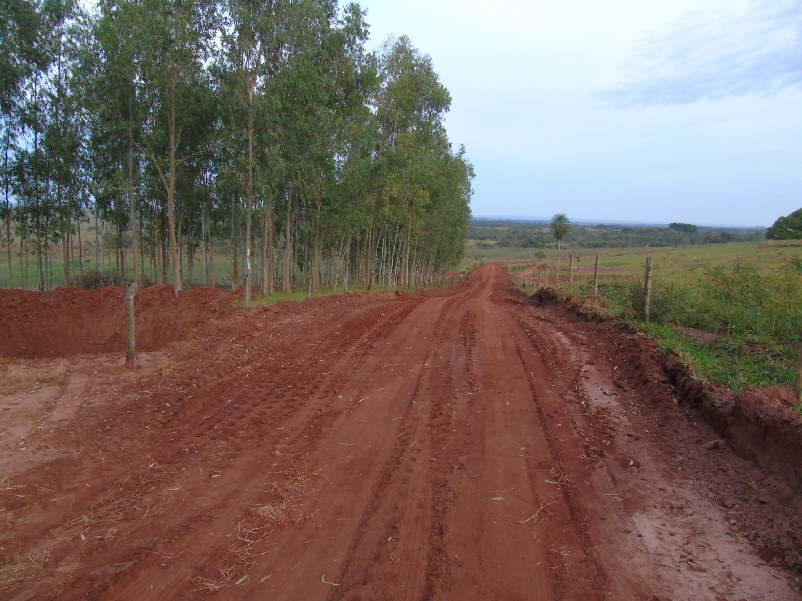 Prefeitura de Itaquiraí deixa estradas vicinais em boas condições de tráfego