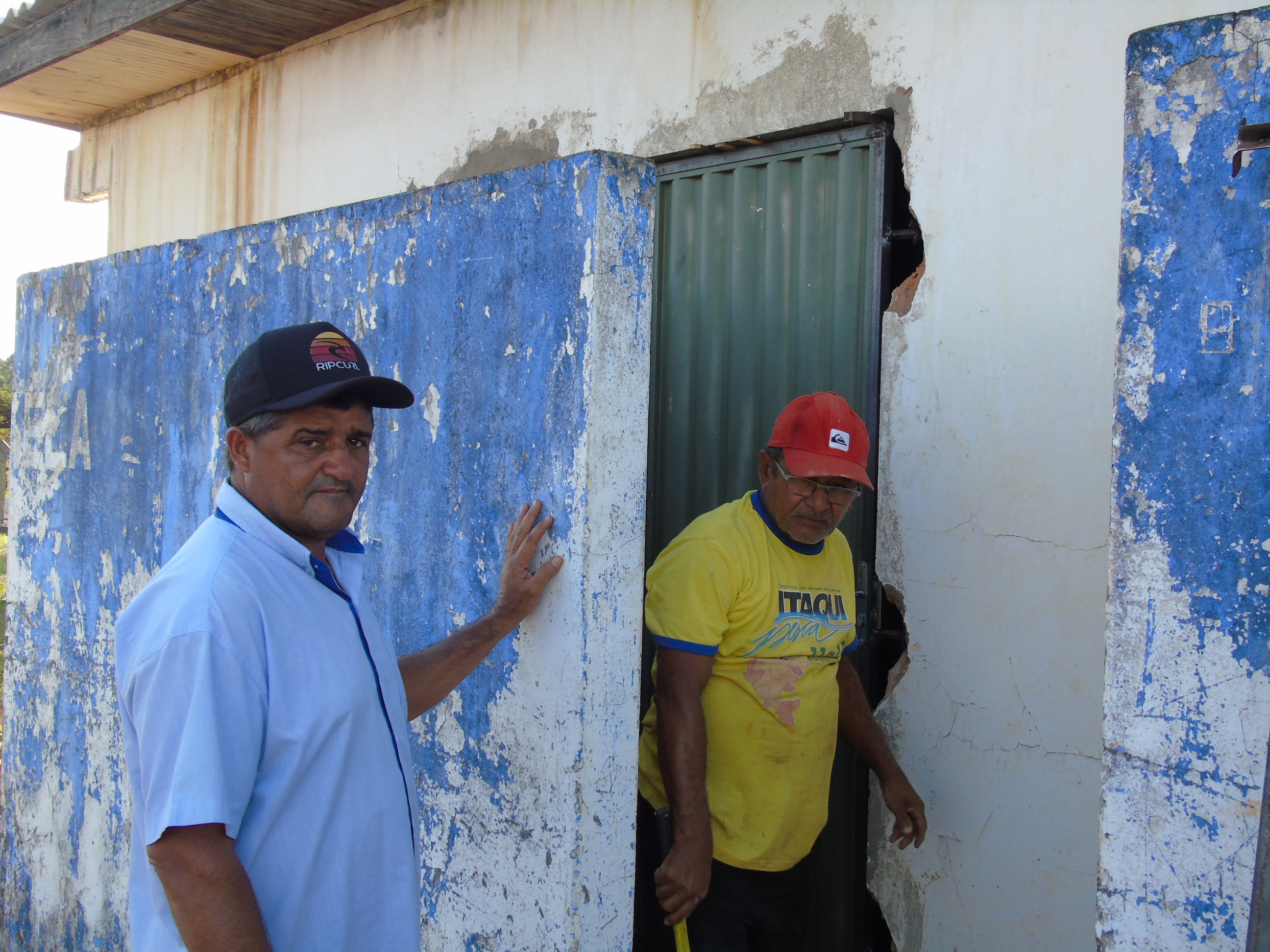 Prefeitura inicia reforma geral da Quadra Municipal de Esportes do Complexo Carminatão