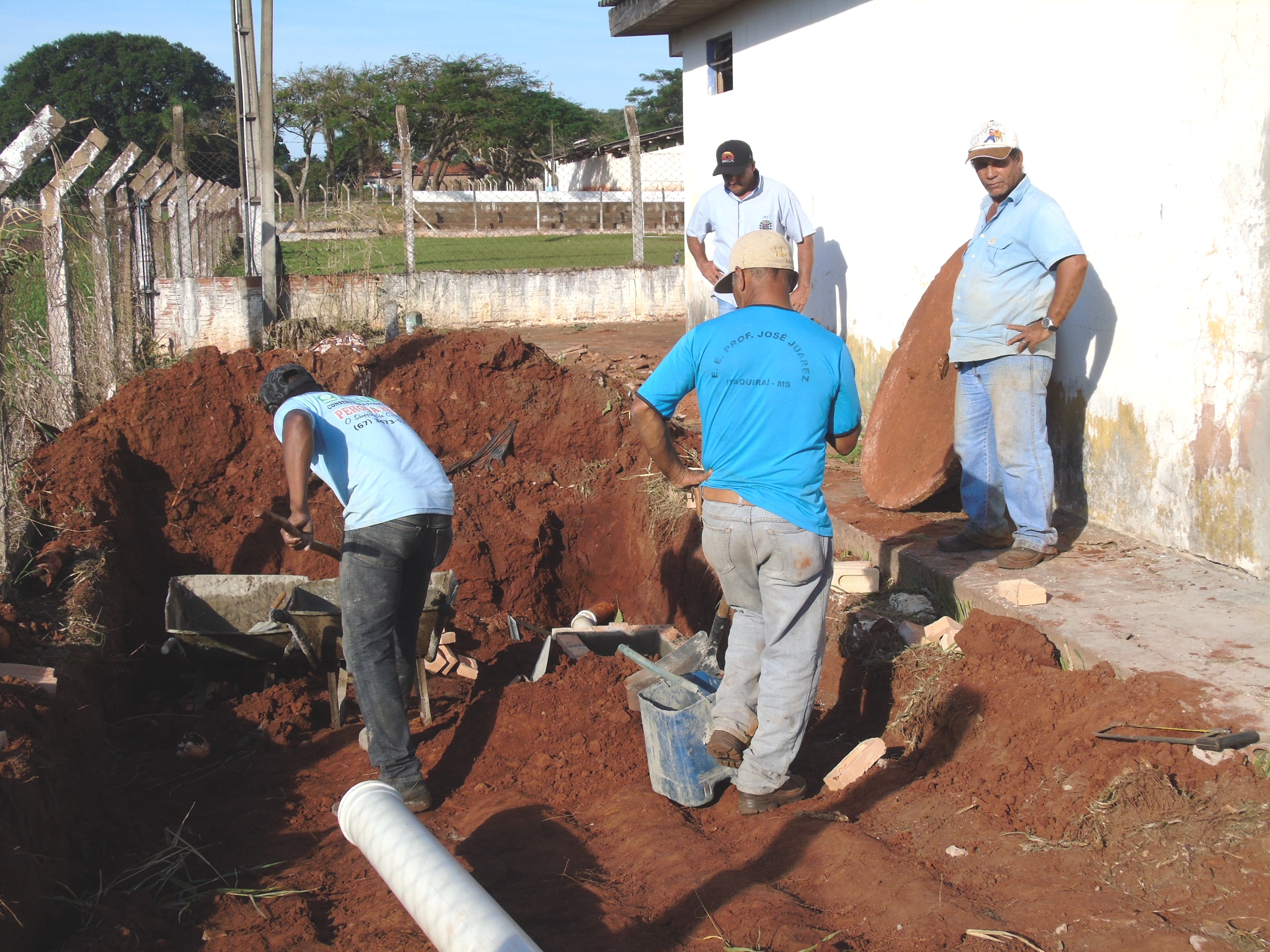 Prefeitura inicia reforma geral da Quadra Municipal de Esportes do Complexo Carminatão