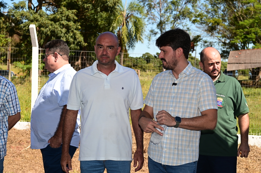 Prefeito Thalles inaugura e entrega a Casa do Mel em Itaquiraí