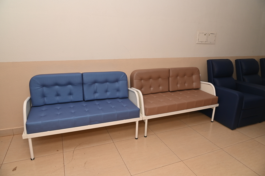 Prefeitura de Itaquiraí adquire novas poltronas para substituir antigas cadeiras do Hospital São Francisco