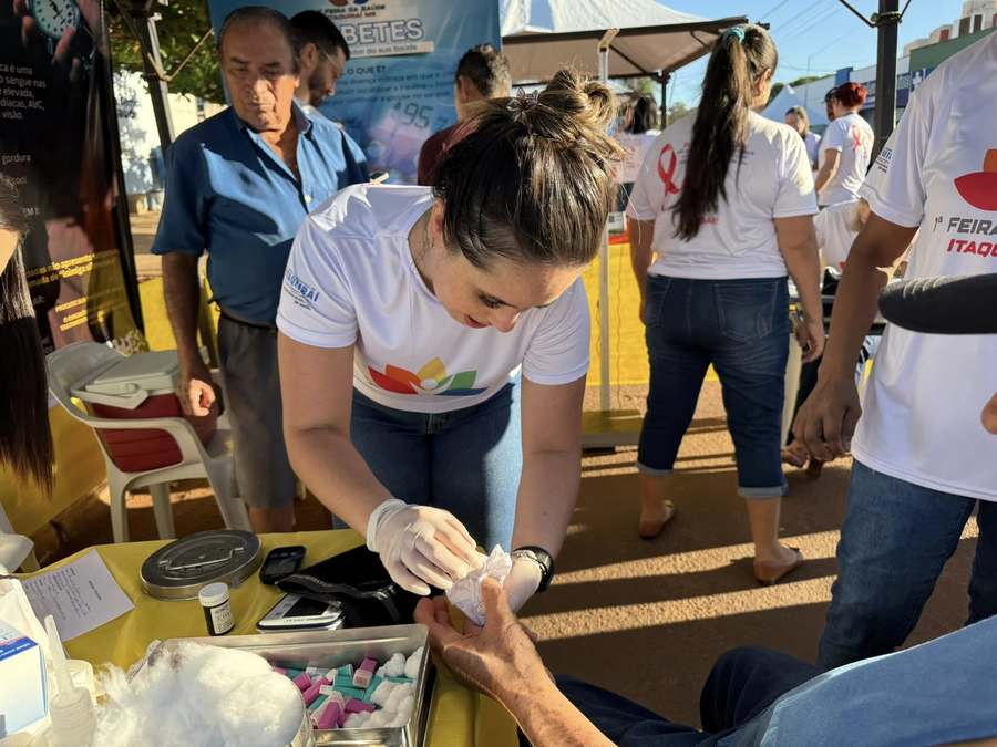 Feira da Saúde leva cuidado a mais de 500 pessoas em Itaquiraí