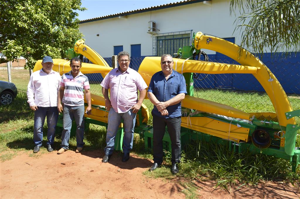 Prefeito Ricardo Fávaro entrega nova patrulha mecanizada para a Secretaria Municipal de Agricultura e Pecuária