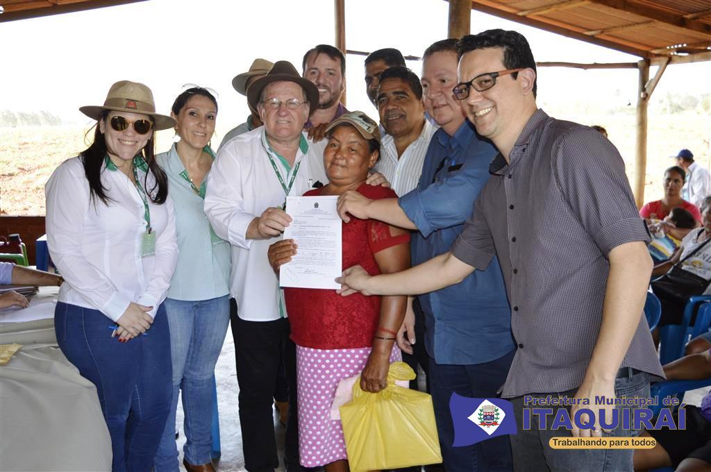 Agraer, Incra e Prefeitura de Itaquiraí entregam CCUs e DAPs a assentados dos P.A.s Itaquiraí e Santo Antônio