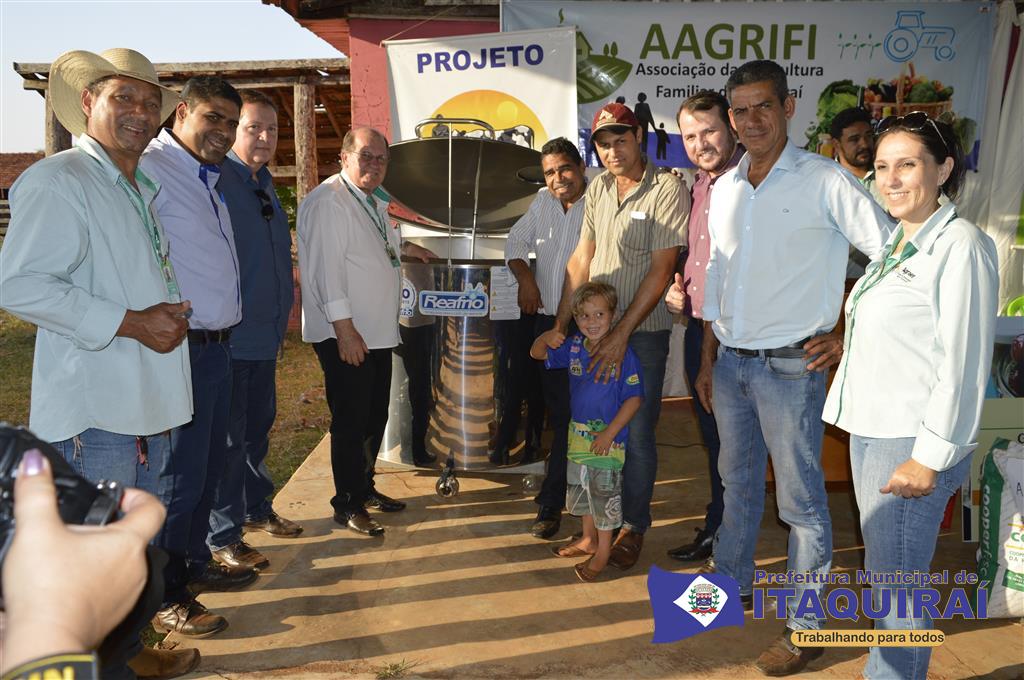 Agraer, Incra e Prefeitura de Itaquiraí entregam CCUs e DAPs a assentados dos P.A.s Itaquiraí e Santo Antônio