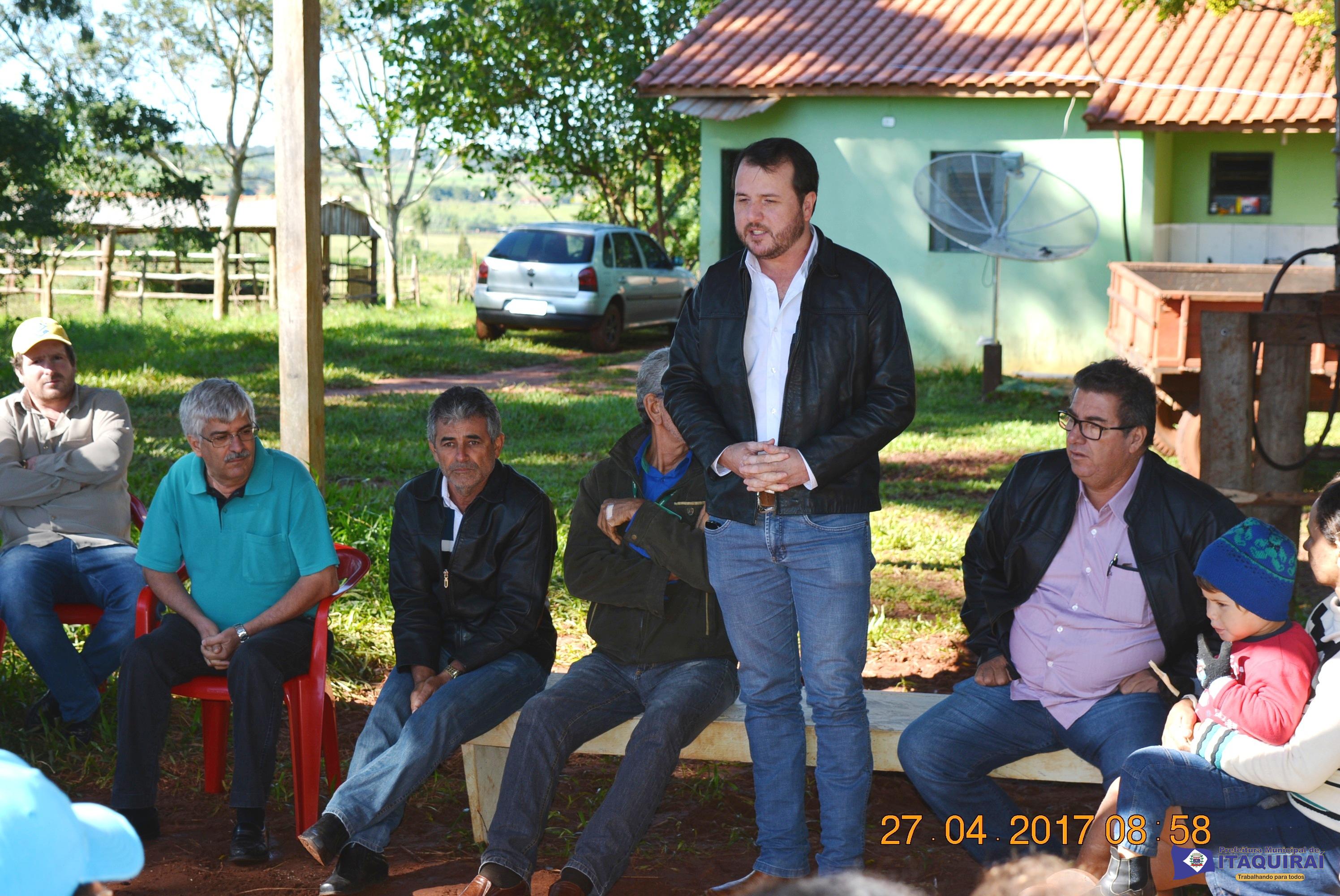 Diretores da empresa Urucum do Brasil visitam Itaquiraí e garantem compra de toda a produção dos urucuzeiros