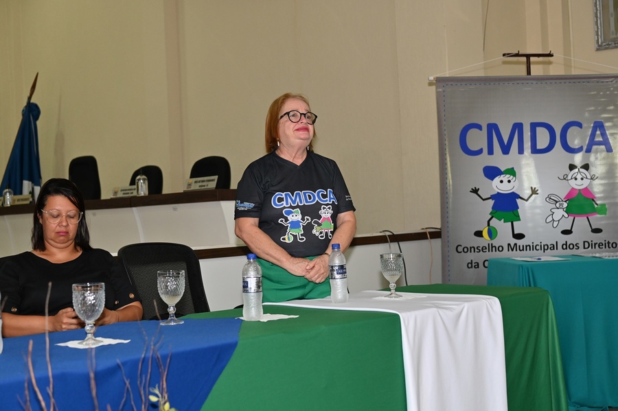 Prefeitura de Itaquiraí empossa novos conselheiros tutelares e diploma suplentes