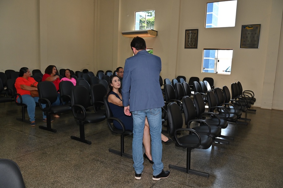 Prefeitura de Itaquiraí empossa novos conselheiros tutelares e diploma suplentes