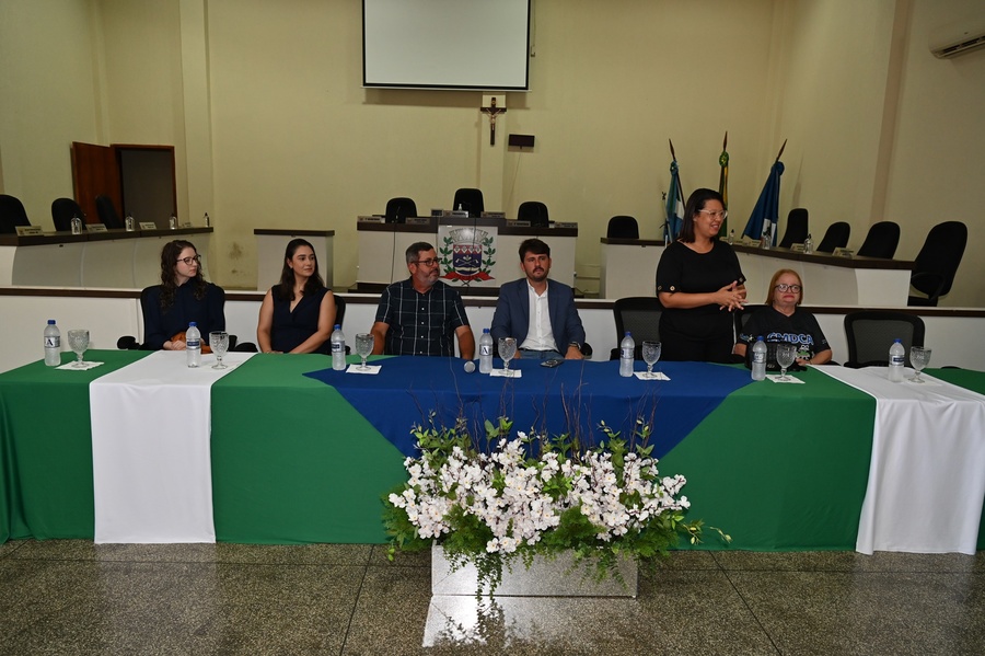 Prefeitura de Itaquiraí empossa novos conselheiros tutelares e diploma suplentes